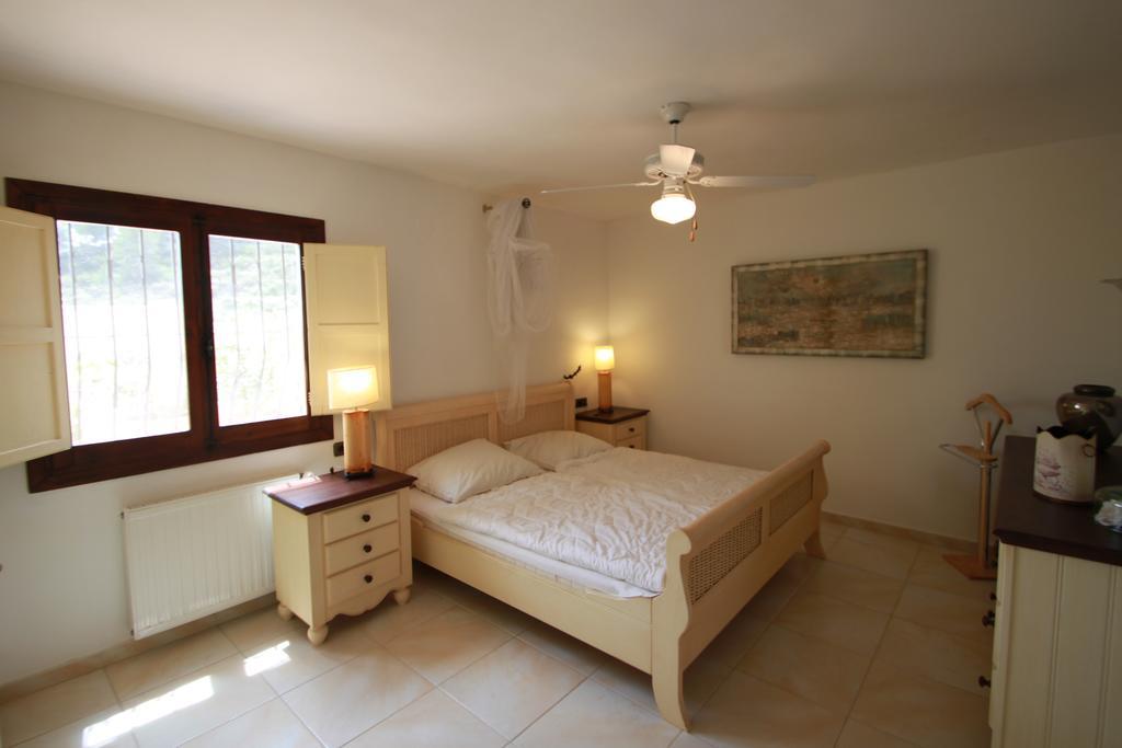 Chrisuli - Well Furnished Villa With Panoramic Views In Moraira Pokój zdjęcie